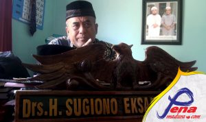 Disdik akan Sanksi Sekolah yang Paksakan Siswa Beli Buku dan Seragam di Koperasi Sekolah