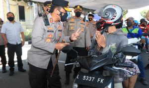 Genjot Vaksin Drive Thru di Polres Pelabuhan Tanjung Perak