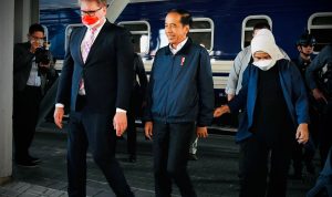 Hari Keempat Kunjungan, Presiden Jokowi Tiba di Kyiv Ukraina