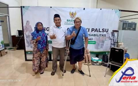 Baznas Sumenep Hadirkan Senyum Bantu Kaki Palsu Para Difabel