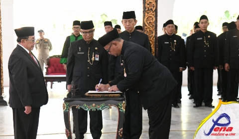 129 Kepala Sekolah di Sumenep Dilantik, Wabup Tekankan Inovasi dan Teknologi Digital