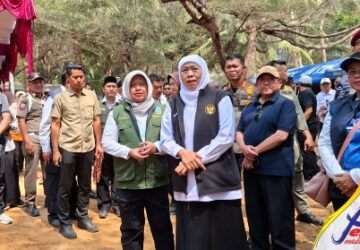 Gubernur Jatim Kunjungi Sumenep, UMKM Dapat Zakat Produktif, Petani dan Nelayan Terima Bantuan